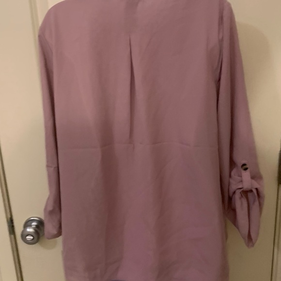 Blouse - Picture 2 of 3